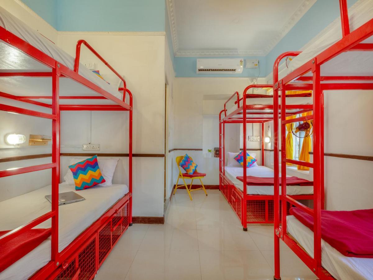 Gostops Kochi - Rooms & Dorms Exterior photo