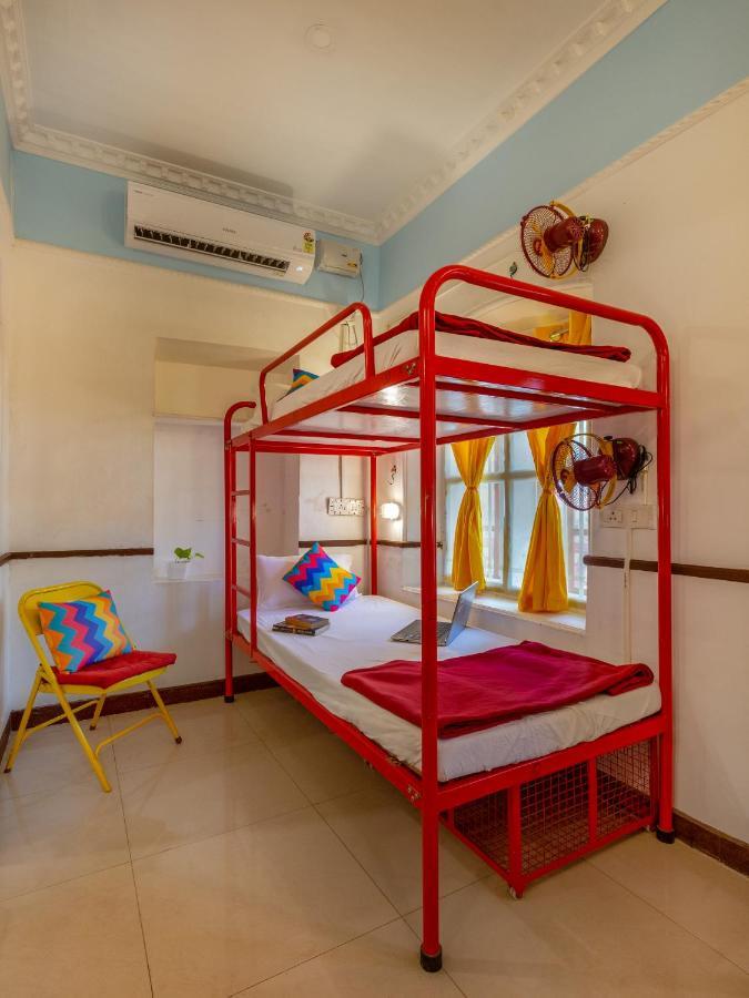 Gostops Kochi - Rooms & Dorms Exterior photo